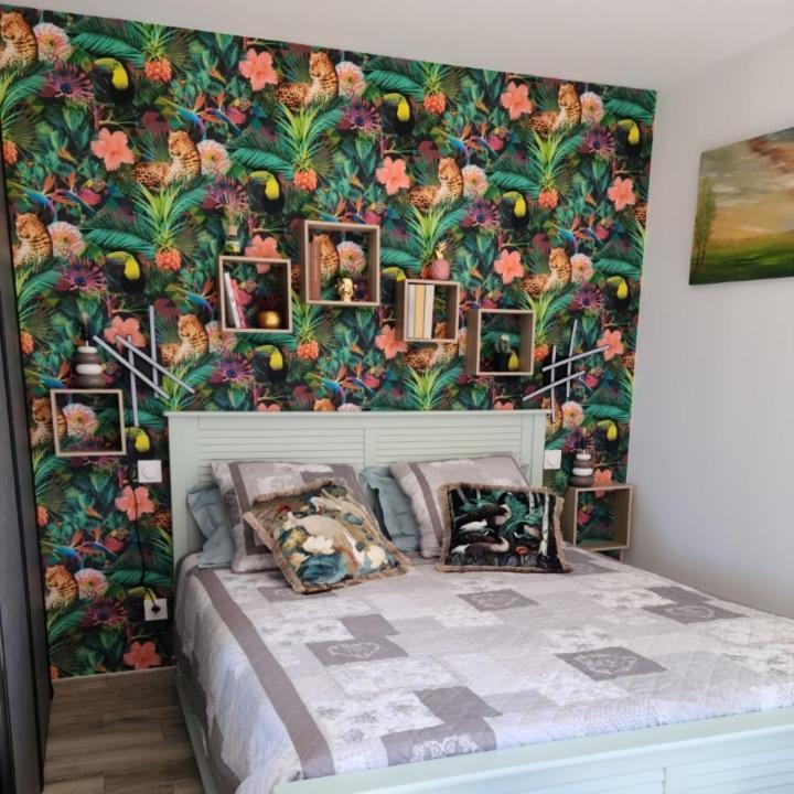 Bed and Breakfast Les Papillons D'Uzes à Saint-Laurent-la-Vernède Extérieur photo